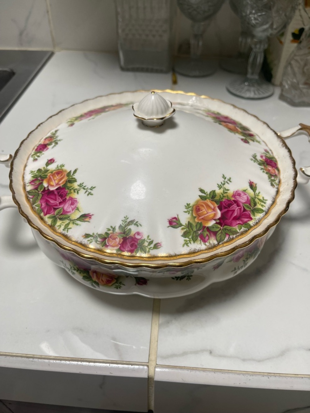 Royal Albert Old Country Roses Pink and Yellow Floral Mark